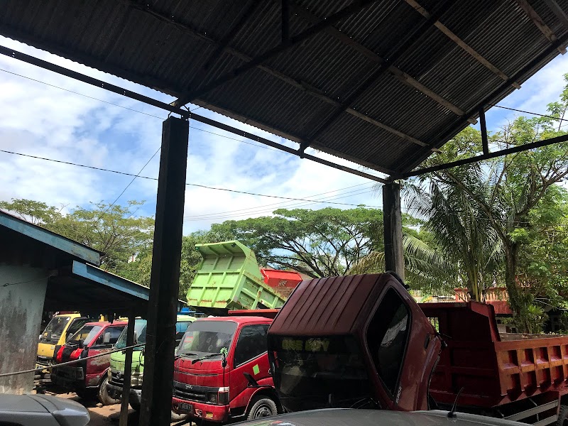 Bengkel Langgeng Jaya & Vulkanisir Ban (0) in Kota Tarakan
