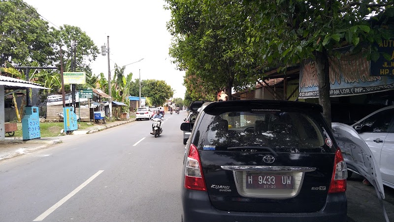 KIA MOTOR PEKALONGAN (3) in Kota Pekalongan