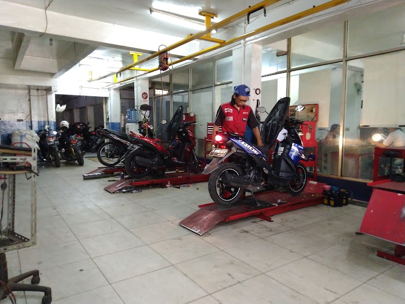 Yamaha Purnama Jaya Motor (3) in Kota Bekasi