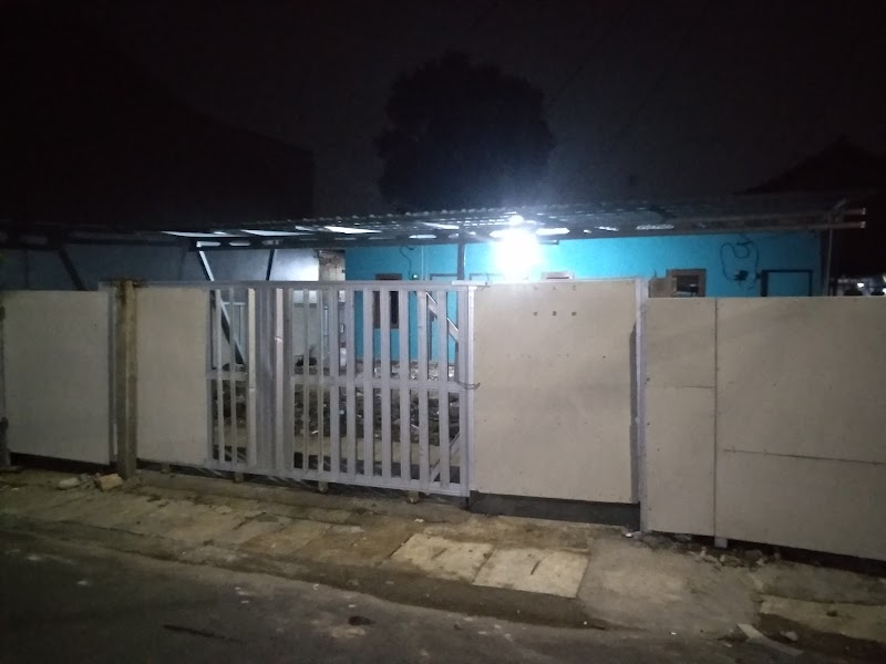 Parkiran dan kontrkn Amanah H.syawal (0) in Cakung, Kota Jakarta Timur